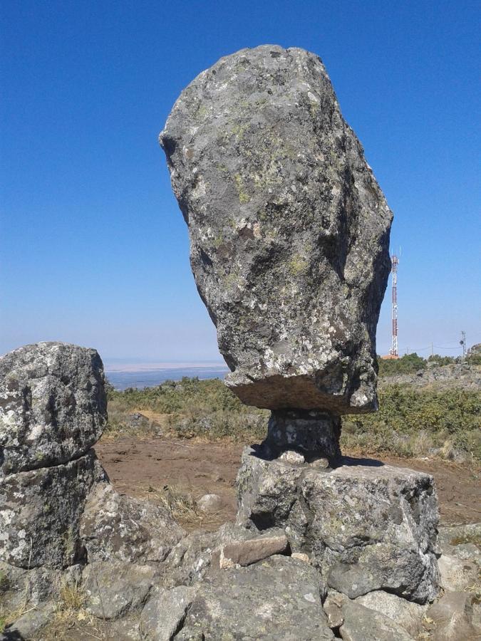 Pensjonat El Majano Montánchez Zewnętrze zdjęcie