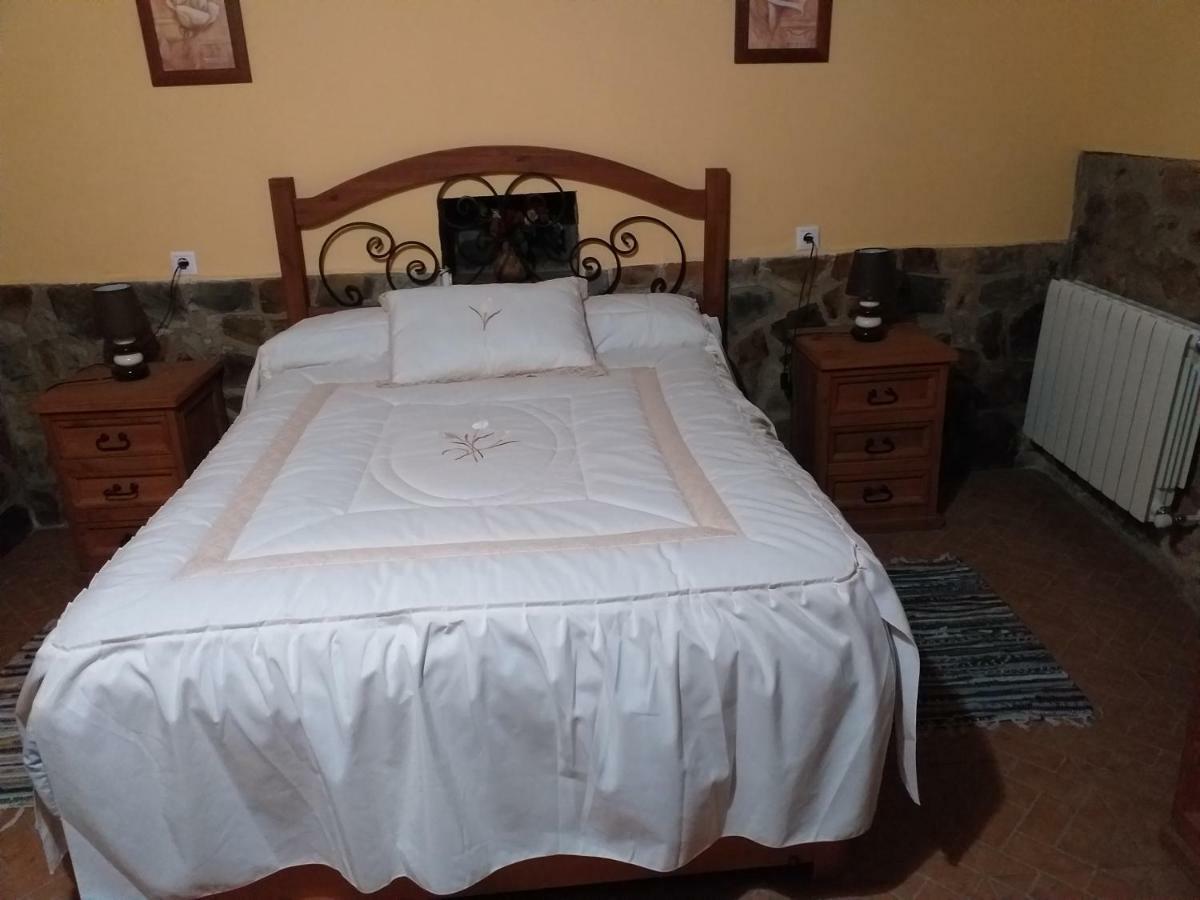 Pensjonat El Majano Montánchez Zewnętrze zdjęcie